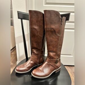 Brown Knee high riding boots